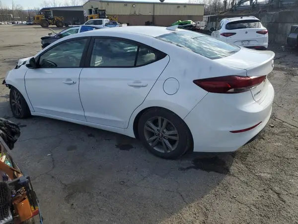 5NPD84LF4JH234356 2018 HYUNDAI ELANTRA - Image 2