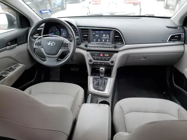 5NPD84LF4JH235118 2018 HYUNDAI ELANTRA - Image 8