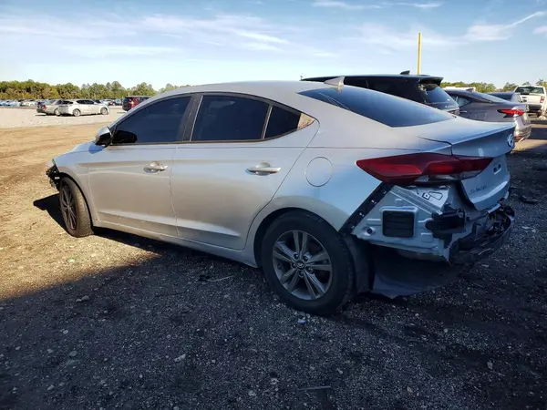 5NPD84LF4JH235832 2018 HYUNDAI ELANTRA - Image 2