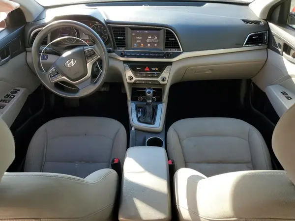 5NPD84LF4JH236298 2018 HYUNDAI ELANTRA - Image 8