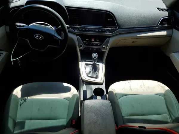5NPD84LF4JH236589 2018 HYUNDAI ELANTRA - Image 8