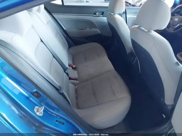 5NPD84LF4JH236625 2018 HYUNDAI ELANTRA - Image 8