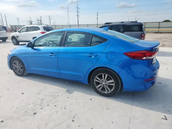 5NPD84LF4JH236950 2018 HYUNDAI ELANTRA - Image 2