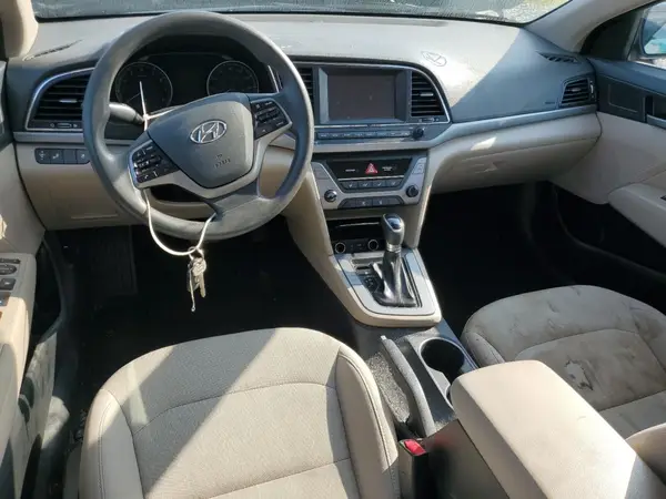 5NPD84LF4JH237063 2018 HYUNDAI ELANTRA - Image 8