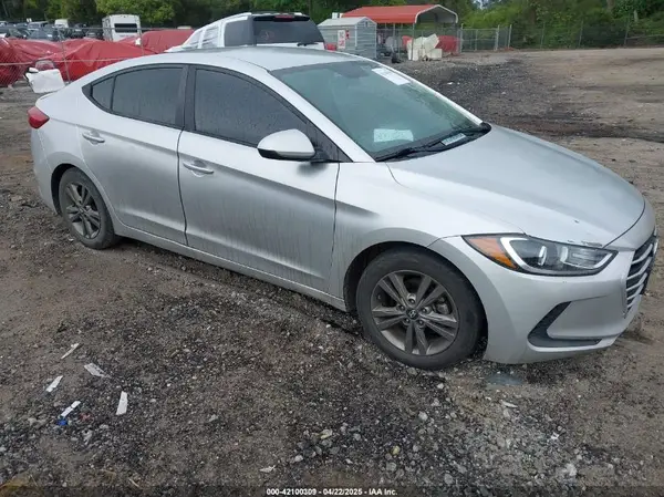 5NPD84LF4JH237371 2018 HYUNDAI ELANTRA - Image 1