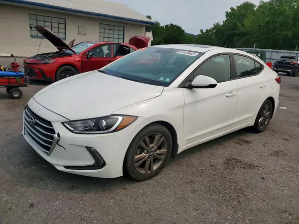 5NPD84LF4JH237788 2018 HYUNDAI ELANTRA - Image 1