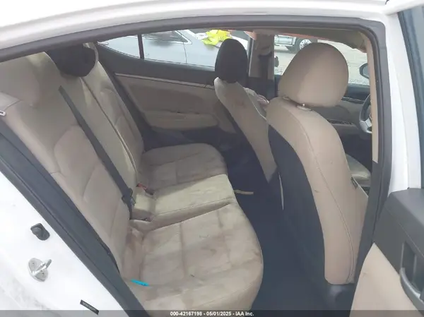 5NPD84LF4JH237810 2018 HYUNDAI ELANTRA - Image 8