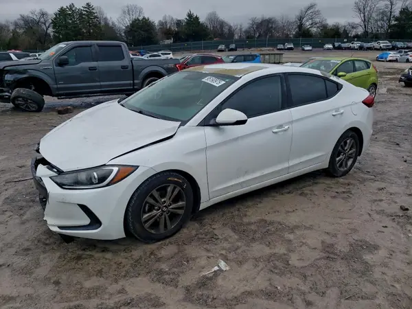 5NPD84LF4JH239539 2018 HYUNDAI ELANTRA - Image 1