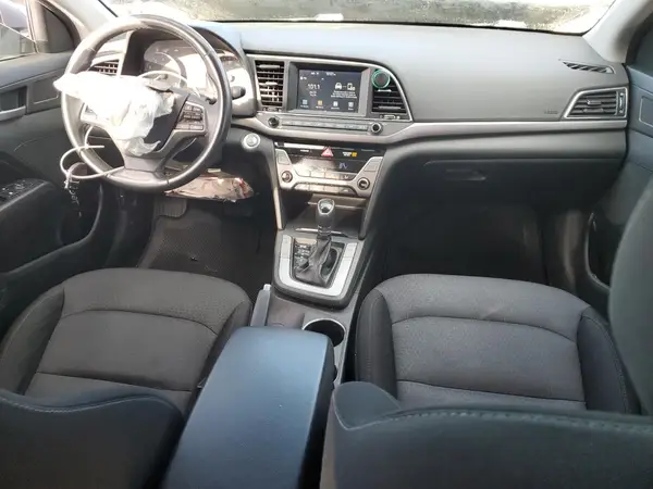 5NPD84LF4JH240643 2018 HYUNDAI ELANTRA - Image 8
