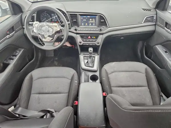 5NPD84LF4JH241811 2018 HYUNDAI ELANTRA - Image 8