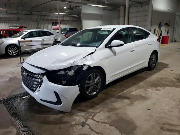 5NPD84LF4JH241923 2018 HYUNDAI ELANTRA - Image 1
