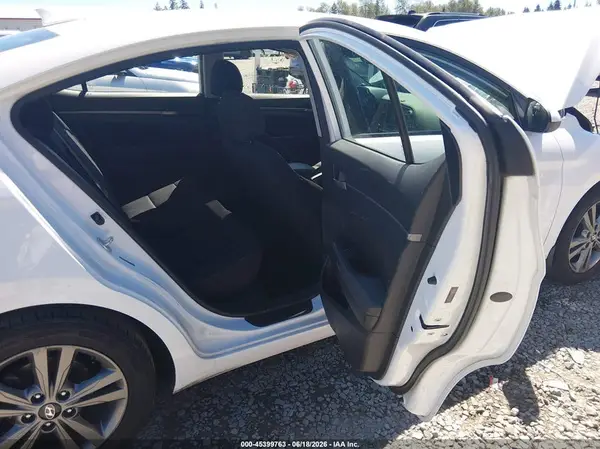 5NPD84LF4JH242358 2018 HYUNDAI ELANTRA - Image 8
