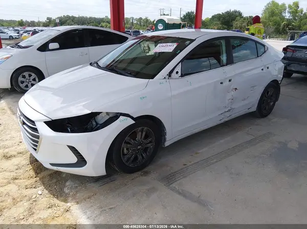 5NPD84LF4JH242389 2018 HYUNDAI ELANTRA - Image 2
