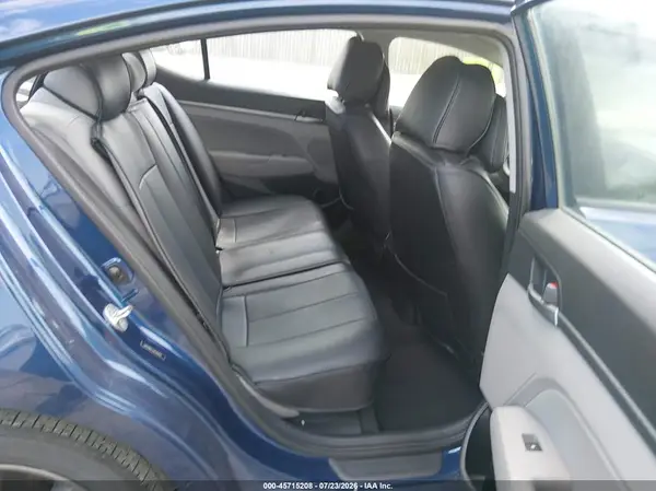 5NPD84LF4JH245423 2018 HYUNDAI ELANTRA - Image 8