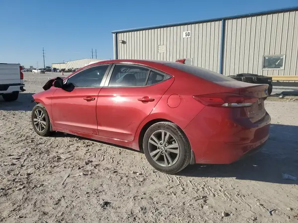 5NPD84LF4JH250198 2018 HYUNDAI ELANTRA - Image 2