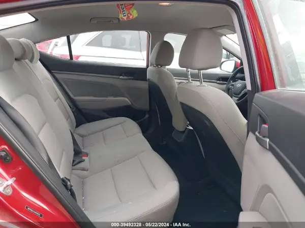 5NPD84LF4JH250525 2018 HYUNDAI ELANTRA - Image 8