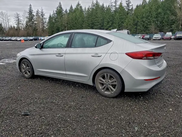 5NPD84LF4JH251903 2018 HYUNDAI ELANTRA - Image 2