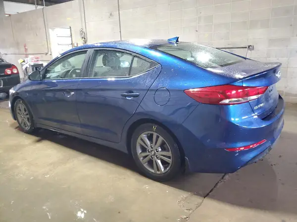 5NPD84LF4JH252095 2018 HYUNDAI ELANTRA - Image 2