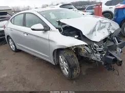5NPD84LF4JH252498 2018 HYUNDAI ELANTRA