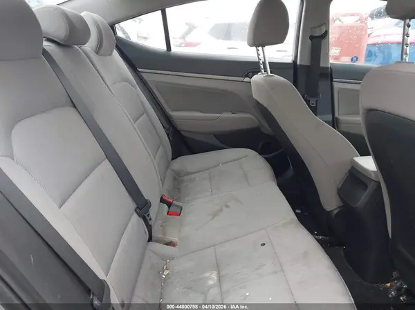 5NPD84LF4JH252498 2018 HYUNDAI ELANTRA - Image 8