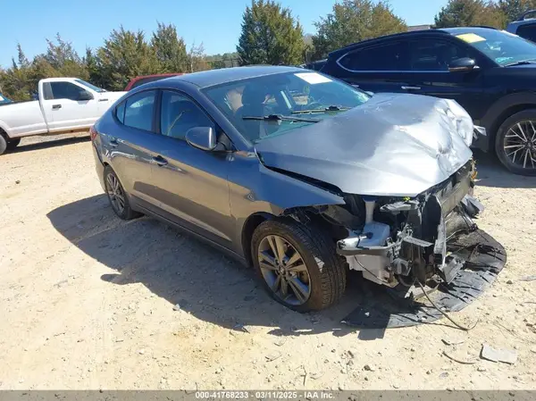 5NPD84LF4JH252520 2018 HYUNDAI ELANTRA - Image 1