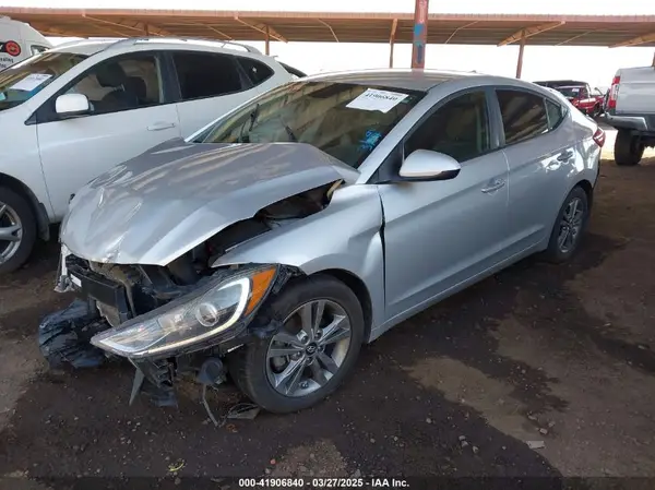 5NPD84LF4JH253716 2018 HYUNDAI ELANTRA - Image 2