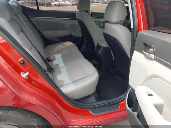 5NPD84LF4JH254168 2018 HYUNDAI ELANTRA - Image 8
