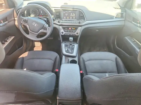 5NPD84LF4JH256468 2018 HYUNDAI ELANTRA - Image 8