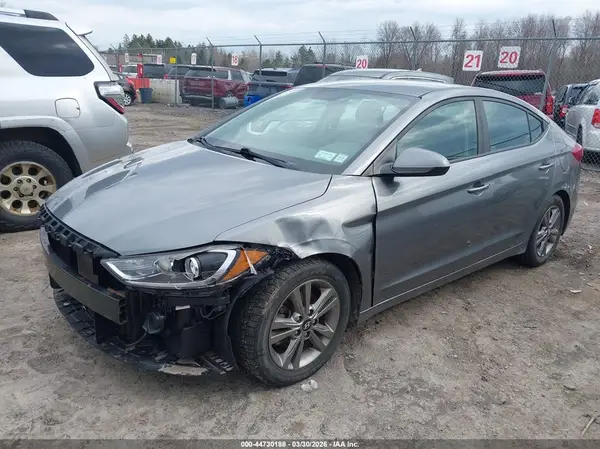 5NPD84LF4JH256647 2018 HYUNDAI ELANTRA - Image 2