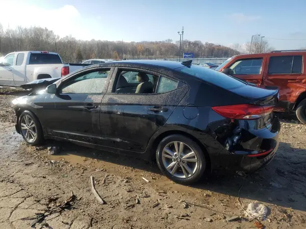 5NPD84LF4JH257409 2018 HYUNDAI ELANTRA - Image 2