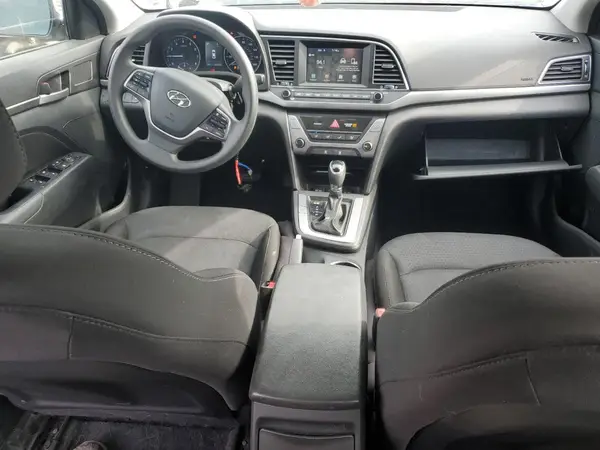 5NPD84LF4JH257586 2018 HYUNDAI ELANTRA - Image 8