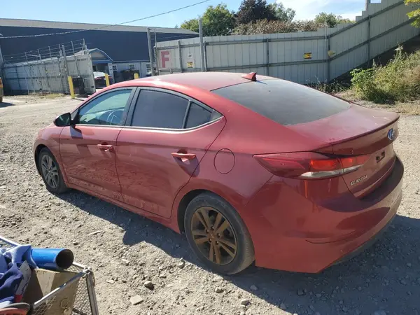 5NPD84LF4JH257913 2018 HYUNDAI ELANTRA - Image 2