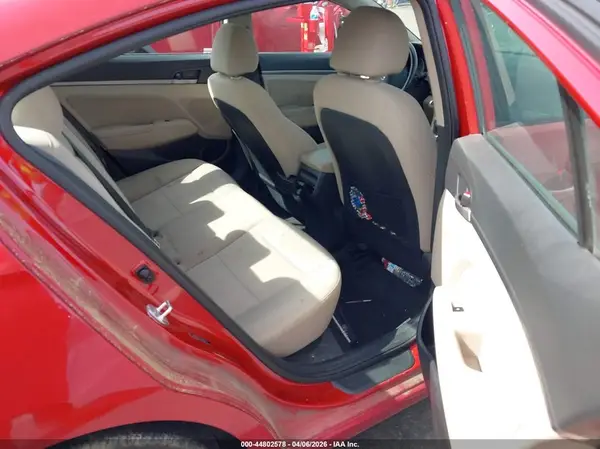 5NPD84LF4JH258513 2018 HYUNDAI ELANTRA - Image 8