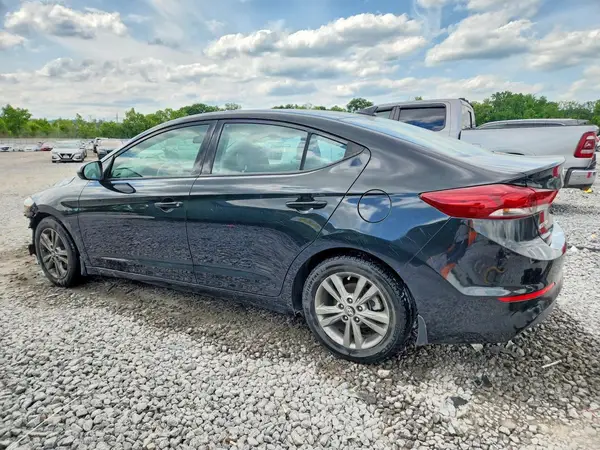 5NPD84LF4JH259743 2018 HYUNDAI ELANTRA - Image 2