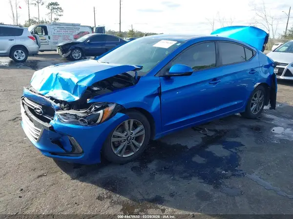 5NPD84LF4JH262772 2018 HYUNDAI ELANTRA - Image 2