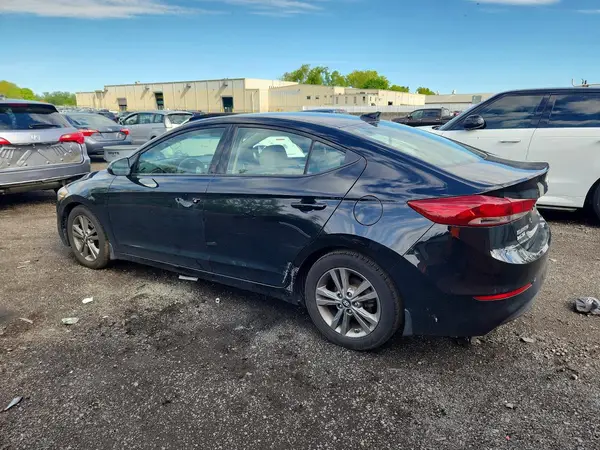 5NPD84LF4JH267230 2018 HYUNDAI ELANTRA - Image 2