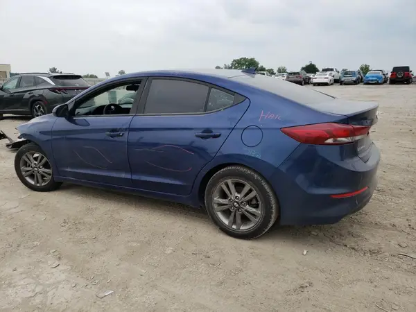 5NPD84LF4JH267700 2018 HYUNDAI ELANTRA - Image 2