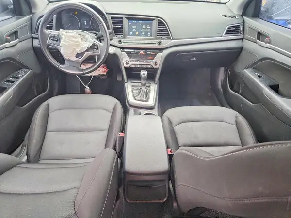 5NPD84LF4JH268068 2018 HYUNDAI ELANTRA - Image 8