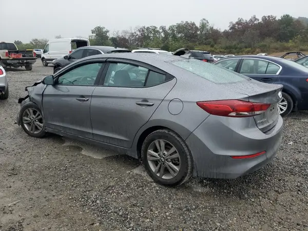 5NPD84LF4JH268958 2018 HYUNDAI ELANTRA - Image 2