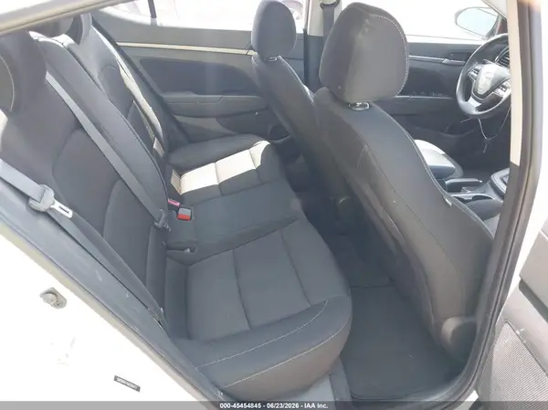 5NPD84LF4JH269477 2018 HYUNDAI ELANTRA - Image 8