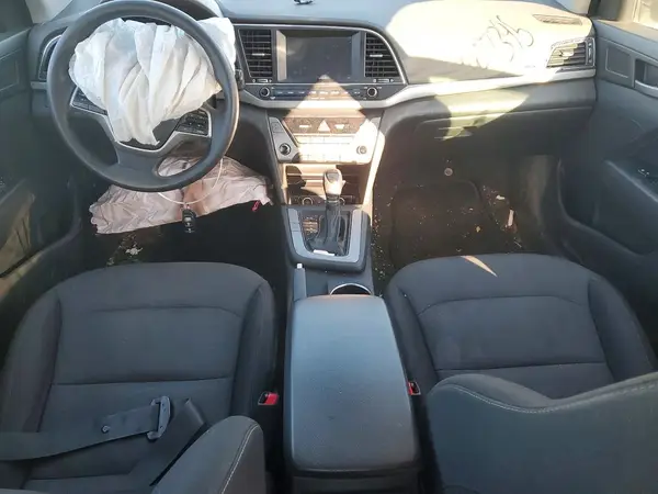 5NPD84LF4JH269494 2018 HYUNDAI ELANTRA - Image 8