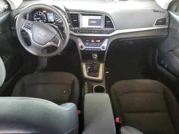 5NPD84LF4JH269592 2018 HYUNDAI ELANTRA - Image 8