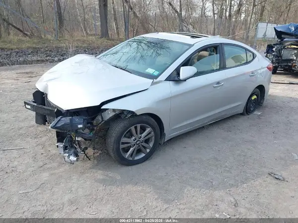 5NPD84LF4JH269723 2018 HYUNDAI ELANTRA - Image 2