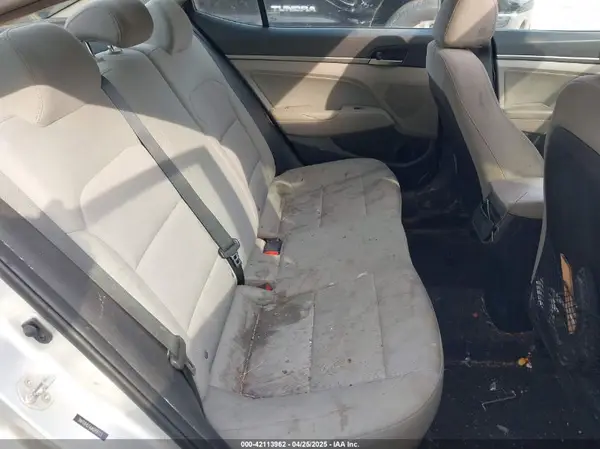 5NPD84LF4JH269723 2018 HYUNDAI ELANTRA - Image 8