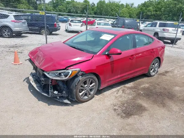 5NPD84LF4JH270693 2018 HYUNDAI ELANTRA - Image 2