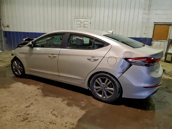 5NPD84LF4JH272265 2018 HYUNDAI ELANTRA - Image 2