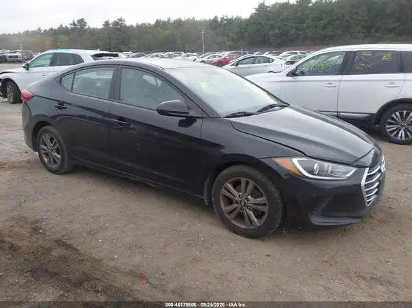 5NPD84LF4JH273965 2018 HYUNDAI ELANTRA - Image 1