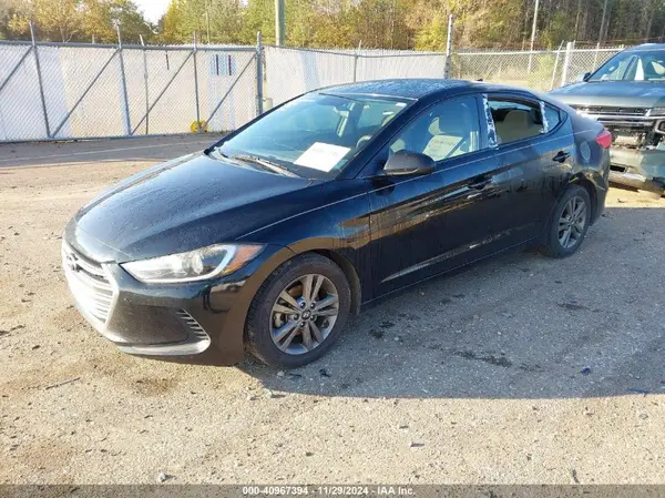 5NPD84LF4JH274095 2018 HYUNDAI ELANTRA - Image 2