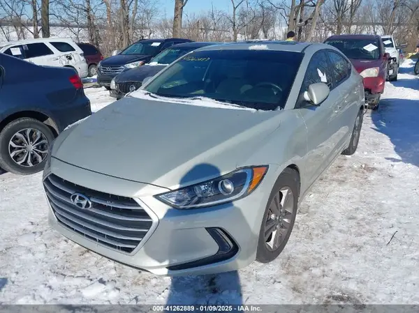 5NPD84LF4JH278874 2018 HYUNDAI ELANTRA - Image 2