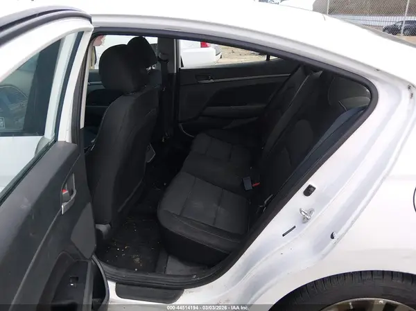 5NPD84LF4JH279121 2018 HYUNDAI ELANTRA - Image 8